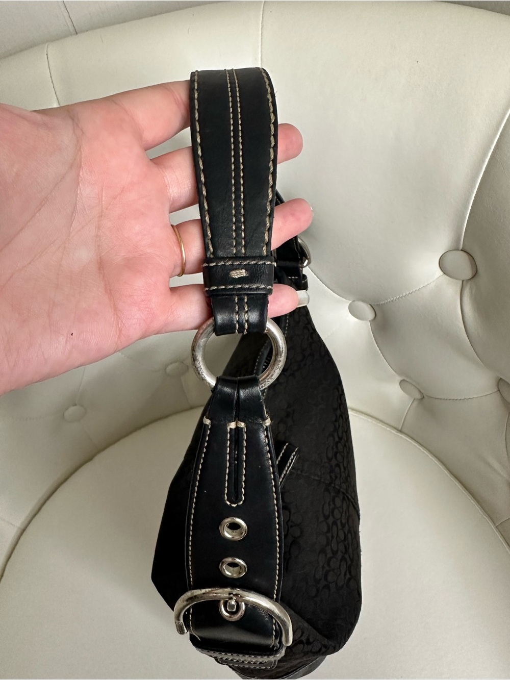 Coach Black Signature Jacquard Shoulder Bag - Picture 5 of 8